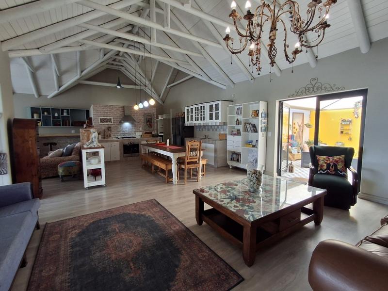 4 Bedroom Property for Sale in Duyker Eiland Western Cape